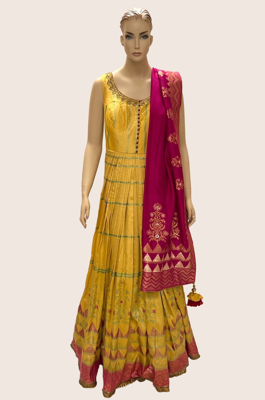 Women Palkhi | Yellow Color Dress (D1278)