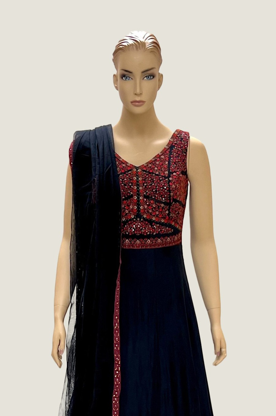 Women Palkhi | Black And Maroon Color Dress (D1306)