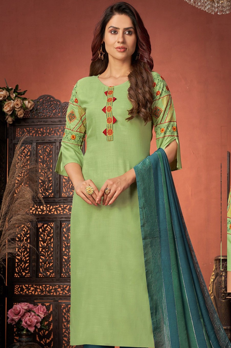 Women Palkhi | Mint Green Color Dress (D1338)