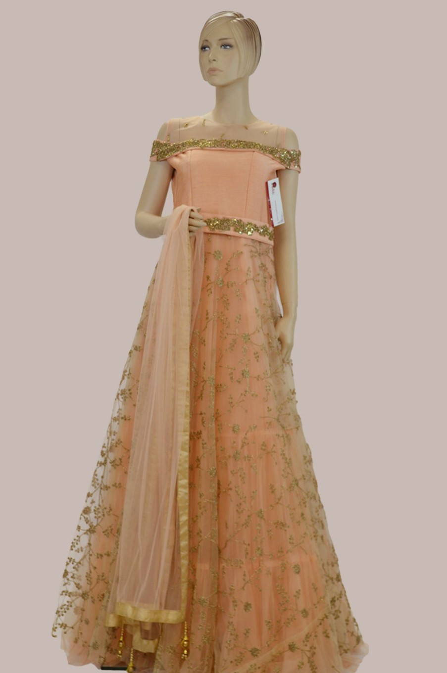 Women Palkhi | Peach Color Floor Length Wedding Gown | (D1088)