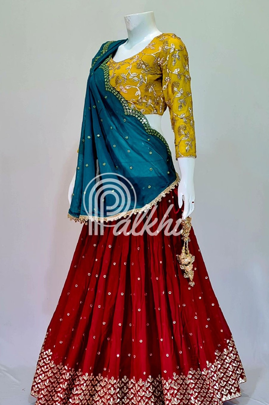 Women Palkhi | Red Color Chaniya Choli (C0325)